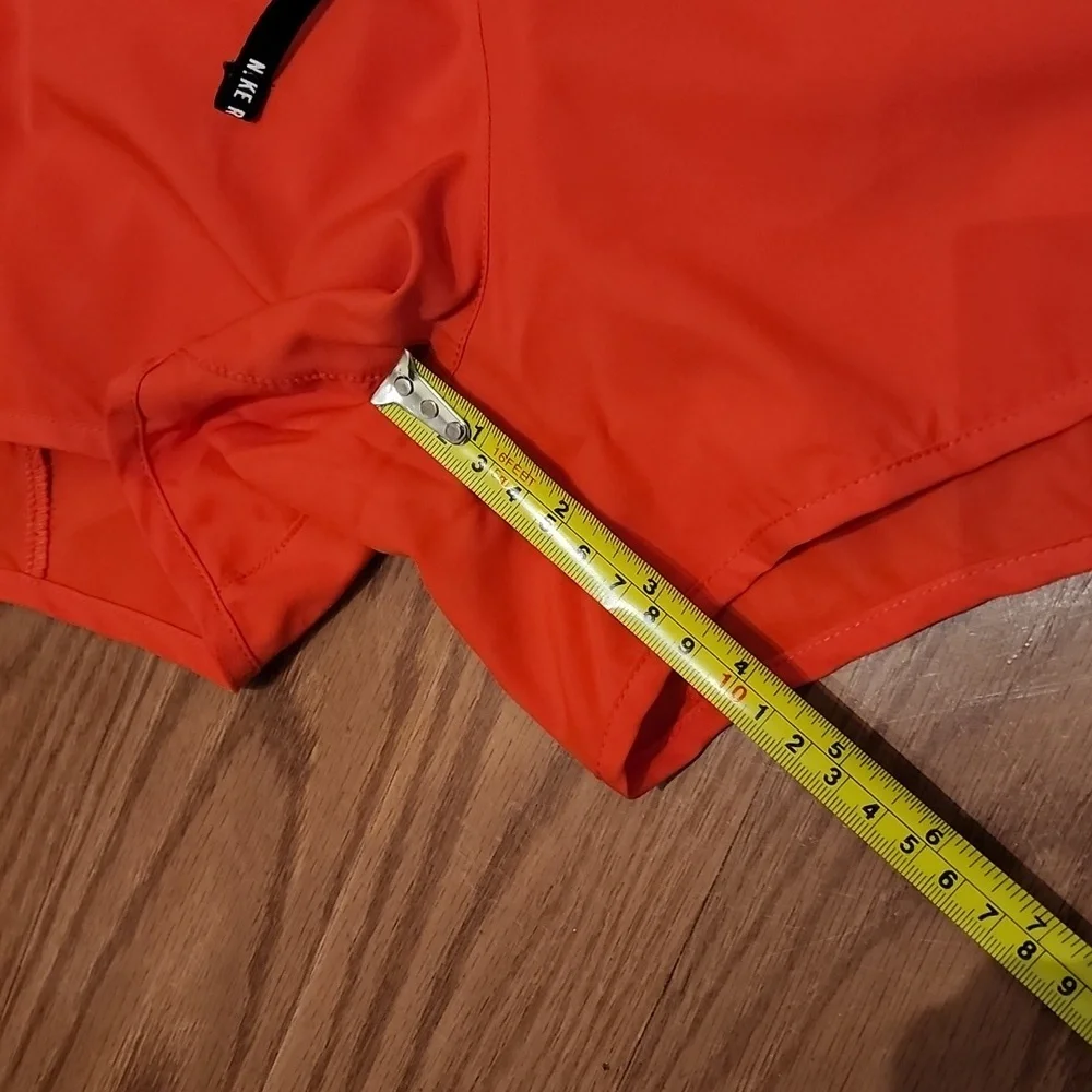 Nike running shorts med‎
